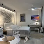 Aphrodite Koilás