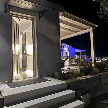 Aphrodite Villa