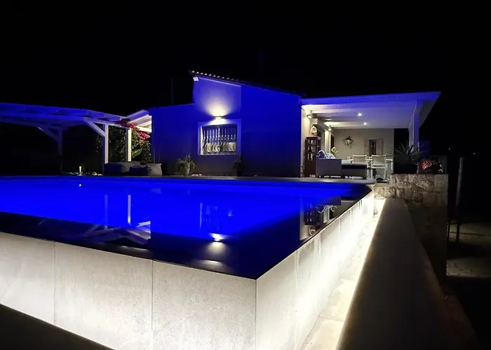 Aphrodite Villa